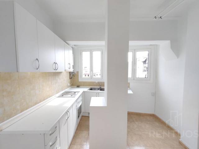 Piso en Venta en Carrer del Comte Borrell en La Nova Esquerra de l'Eixample