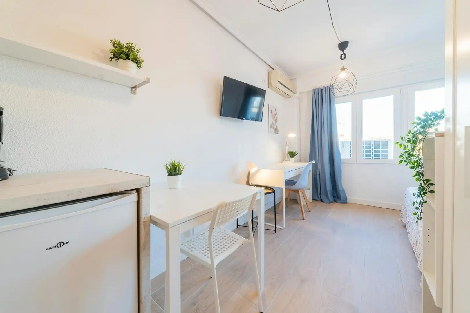 Esszimmer von Wohnung zur untervermieten in Valencia mit Möbliert, Waschmaschine und Internet