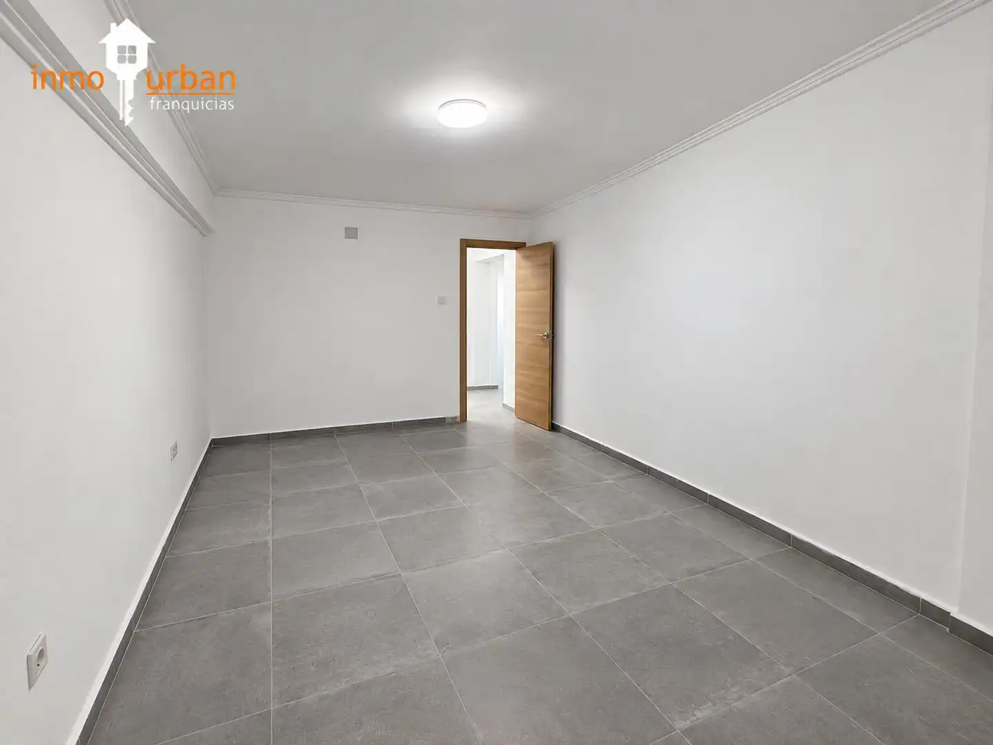 Piso con terraza en venta en Llevant, imagen 13