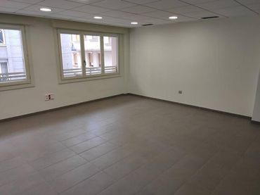 Office space with lift to rent in Plaza de Toros - Avenida Chapí - Trinquete