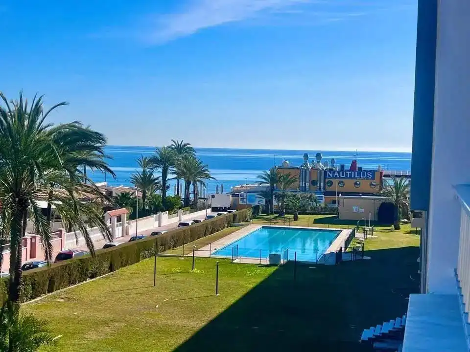 Apartment for sale in Playa del Acequión, Náufragos y Rocío del Mar