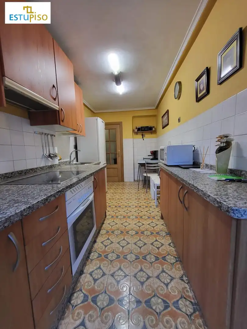 Kitchen of Flat for sale in León Capital   with Heating, Storage room and Furnished