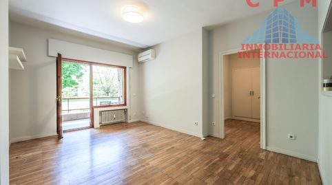 Foto 4 von Wohnung zur Miete in El Viso, Madrid Capital
