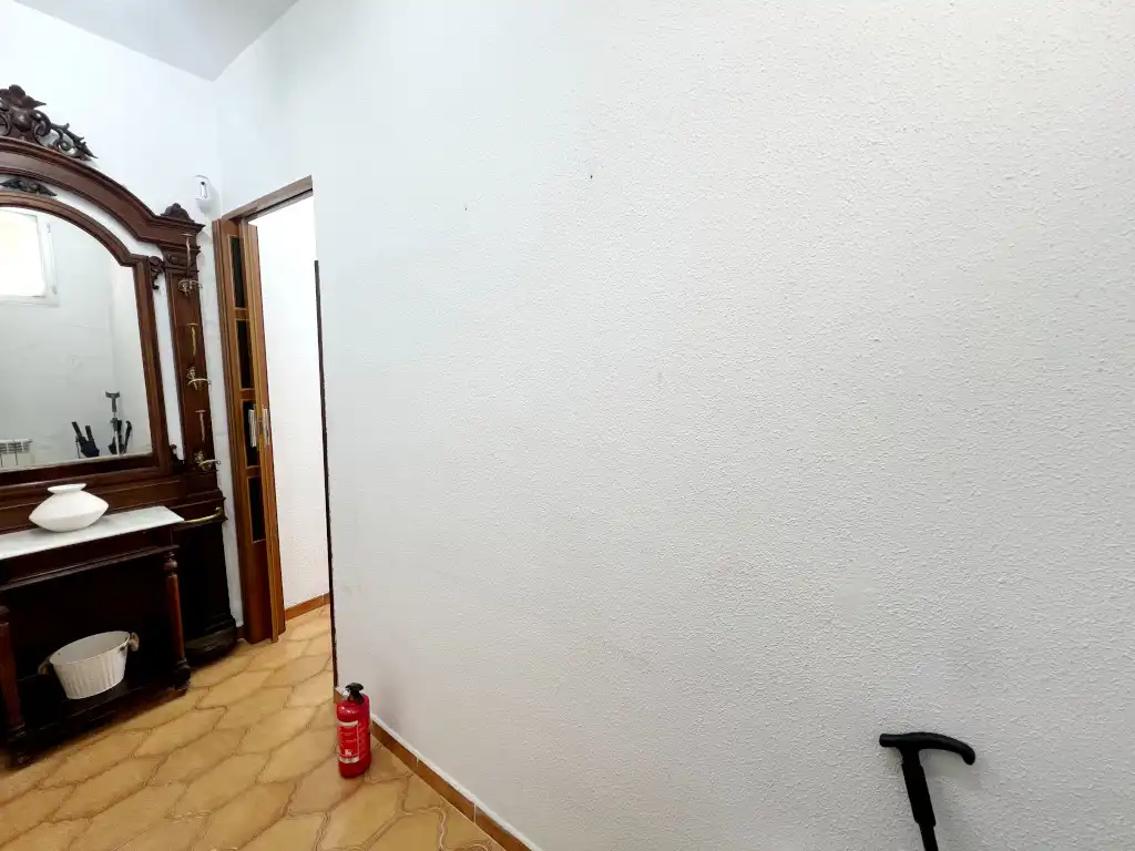 Wohnung zum Verkauf in Madrid mit Klimaanlage, Heizung und Privatgarten