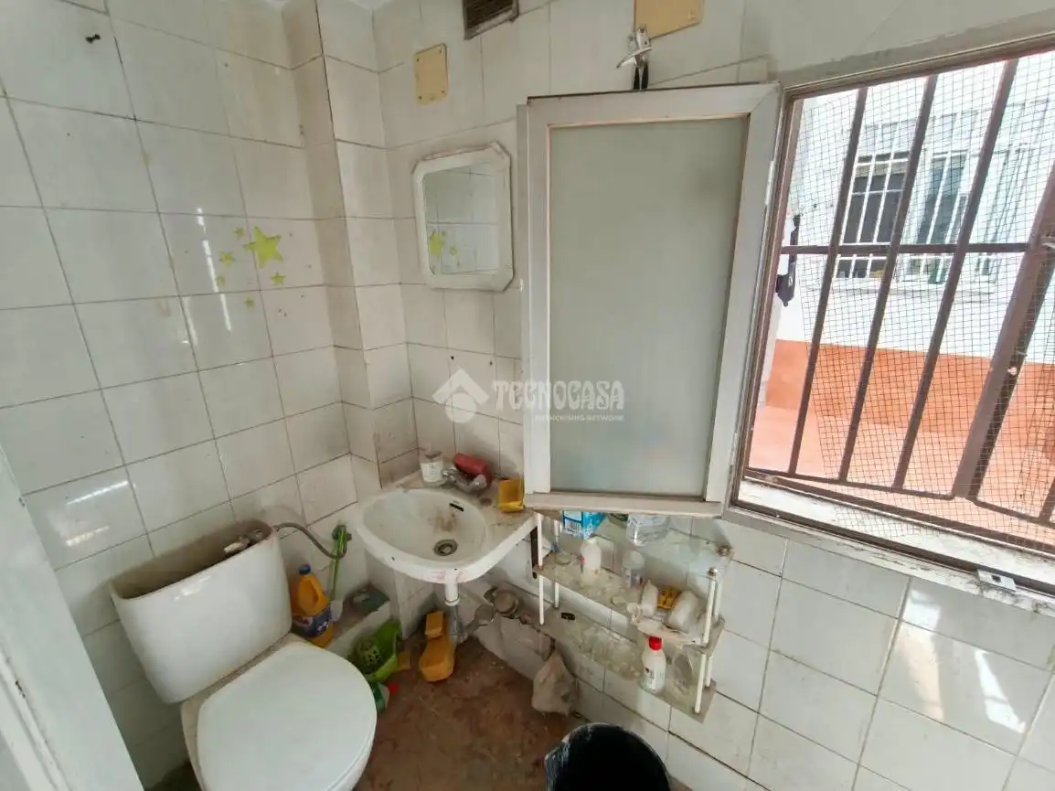 Local comercial en venda a Puente de Vallecas, imagen 13