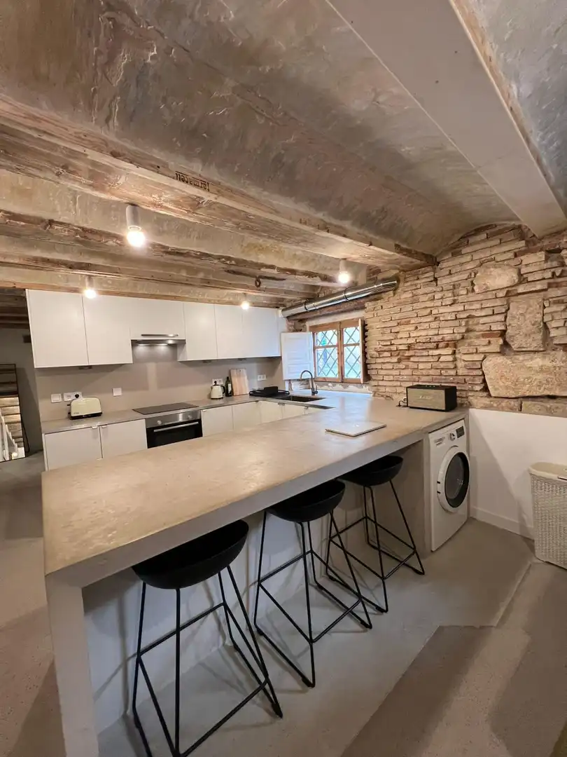Kitchen of Ground floor for rent in Valencia  with Air Conditioner and Furnished