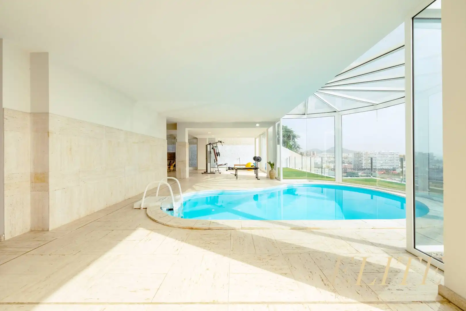 Piscina de Casa o xalet en venda en Las Palmas de Gran Canaria