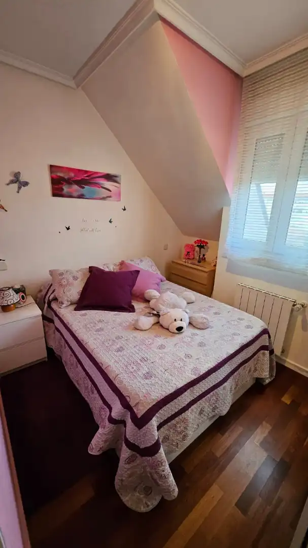 Schlafzimmer von Wohnung zum Verkauf in Collado Villalba mit Heizung, Parkett und Abstellraum