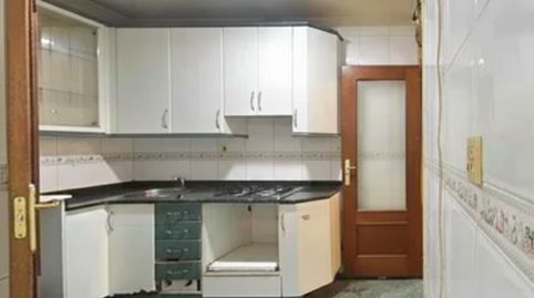 Foto 2 de Piso en venta en Chavarri, Asilo - Rebonza - Urbinaga, Sestao