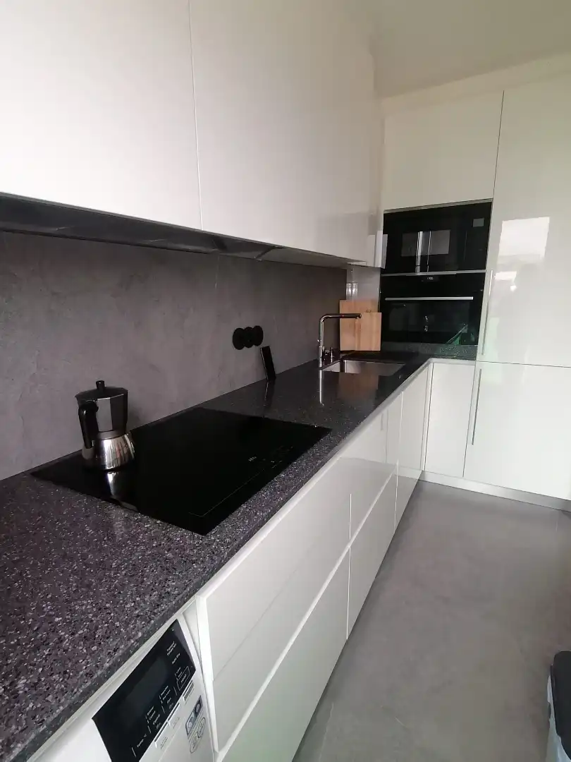 Cuina de Pis en venda en Gijón  amb Calefacció, Parquet i Traster