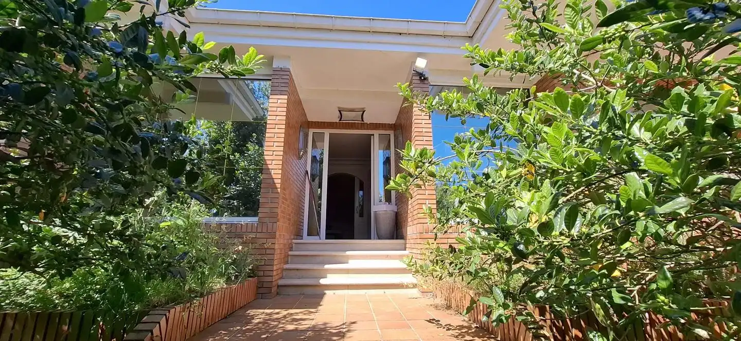 Exterior view of Houses for sale in Santa Cruz de Bezana  with Terrace, Sauna and Community pool
