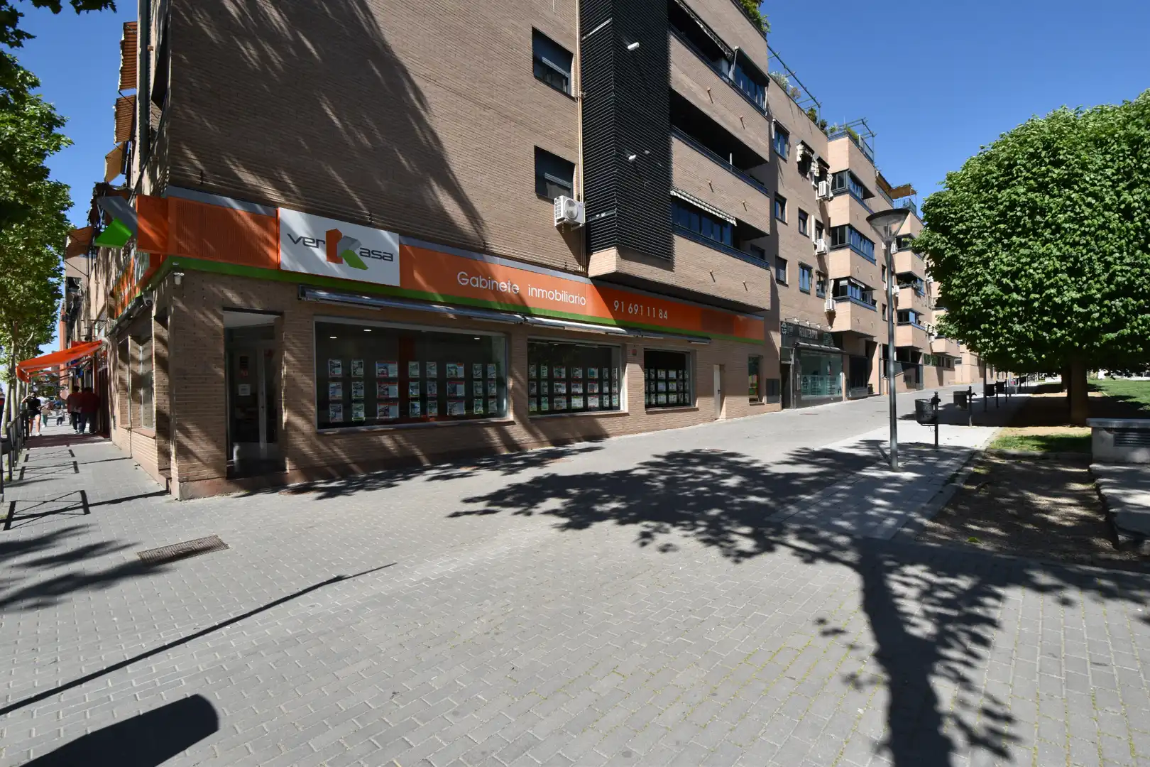 Vista exterior de Nave industrial en venta en Pinto con Calefacción