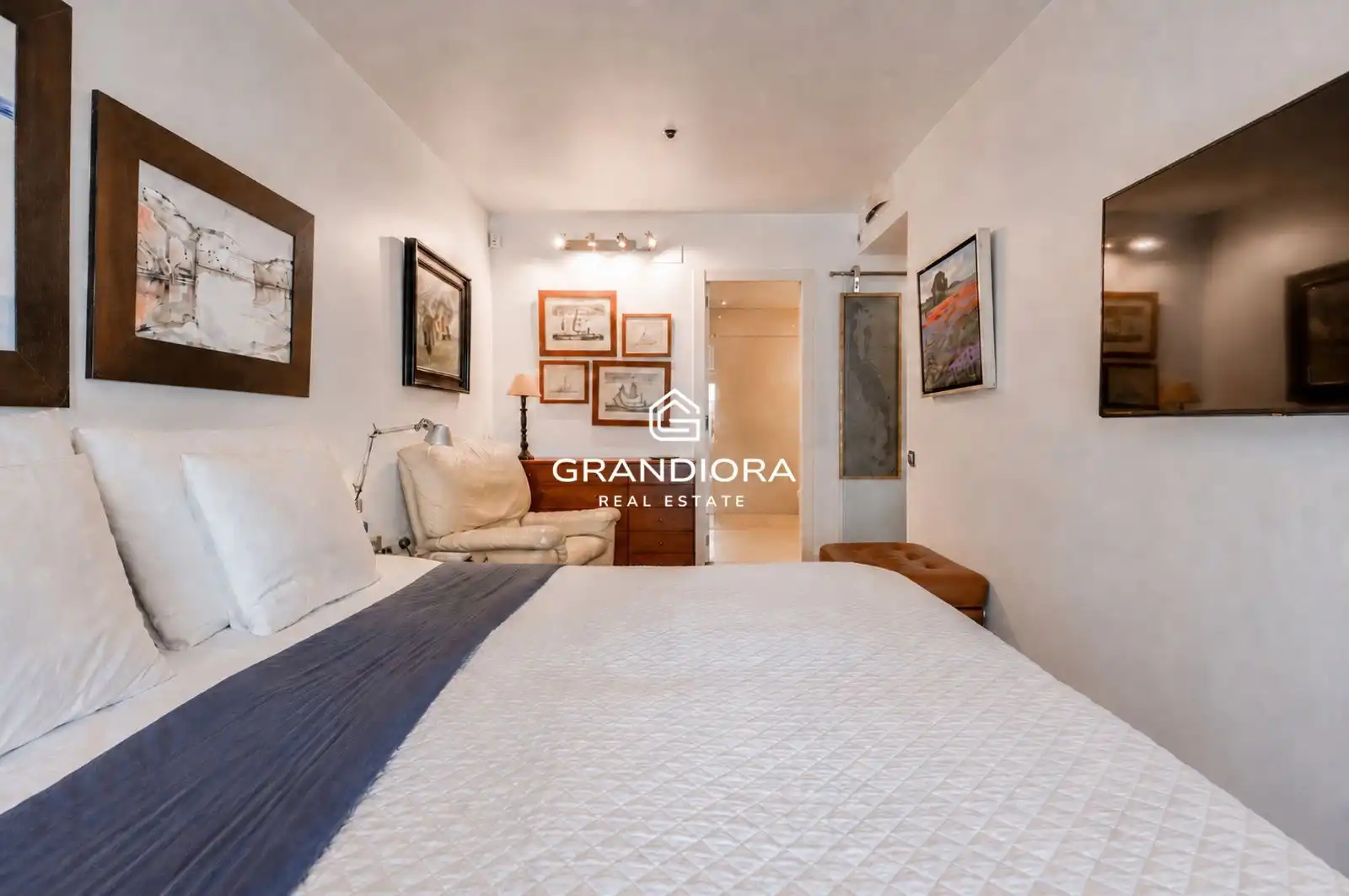 Flat with pool for sale in Paseo Garcia Fària, imagen 19