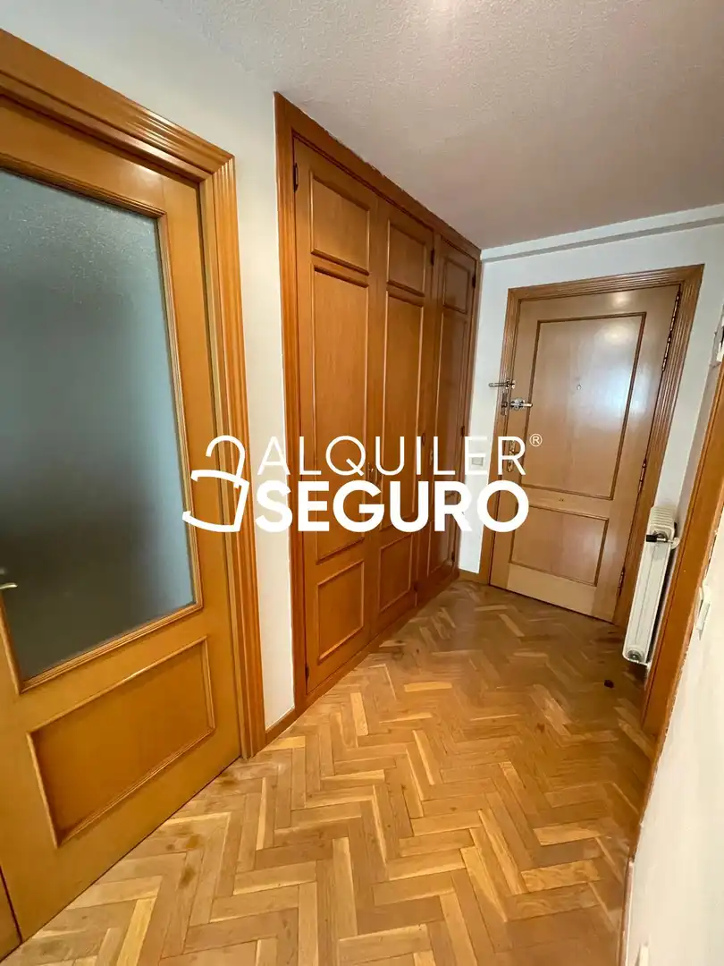 Bedroom of Flat for rent in Madrid  with Heating