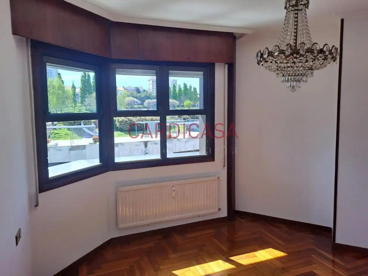 Habitación de Piso de alquiler en Vigo  con Calefacción, Parquet y Balcón