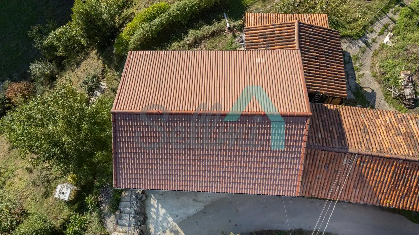 Vista exterior de Casa o chalet de alquiler en Mieres (Asturias) con Calefacción, Terraza y Amueblado