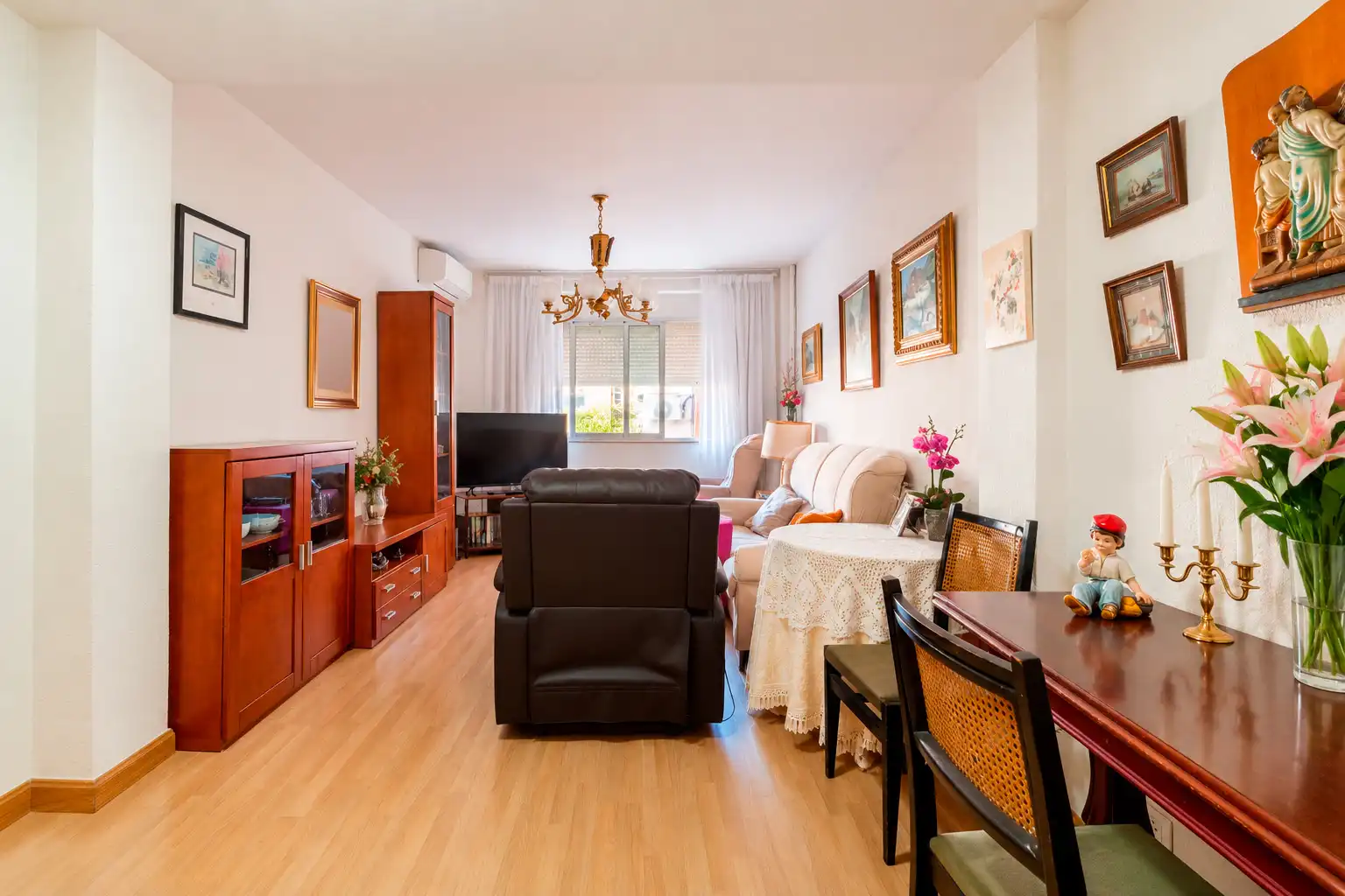 Sala d'estar de Pis en venda en Usera