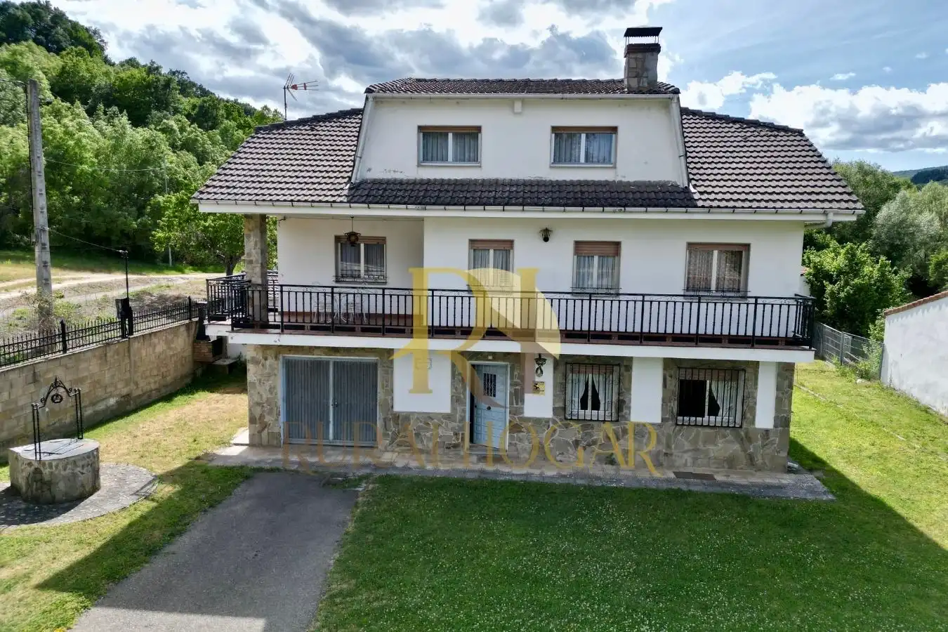 Vista exterior de Casa o chalet en venta en Soto y Amío con Calefacción y Terraza