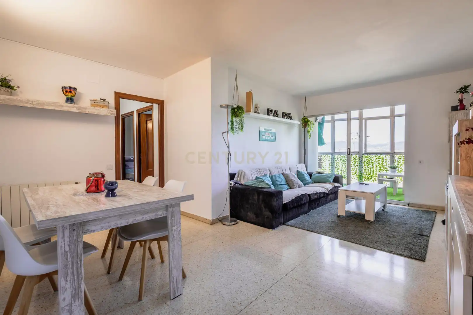 Sala de estar de Apartamento en venta en Sant Joan Despí con Aire acondicionado y Balcón