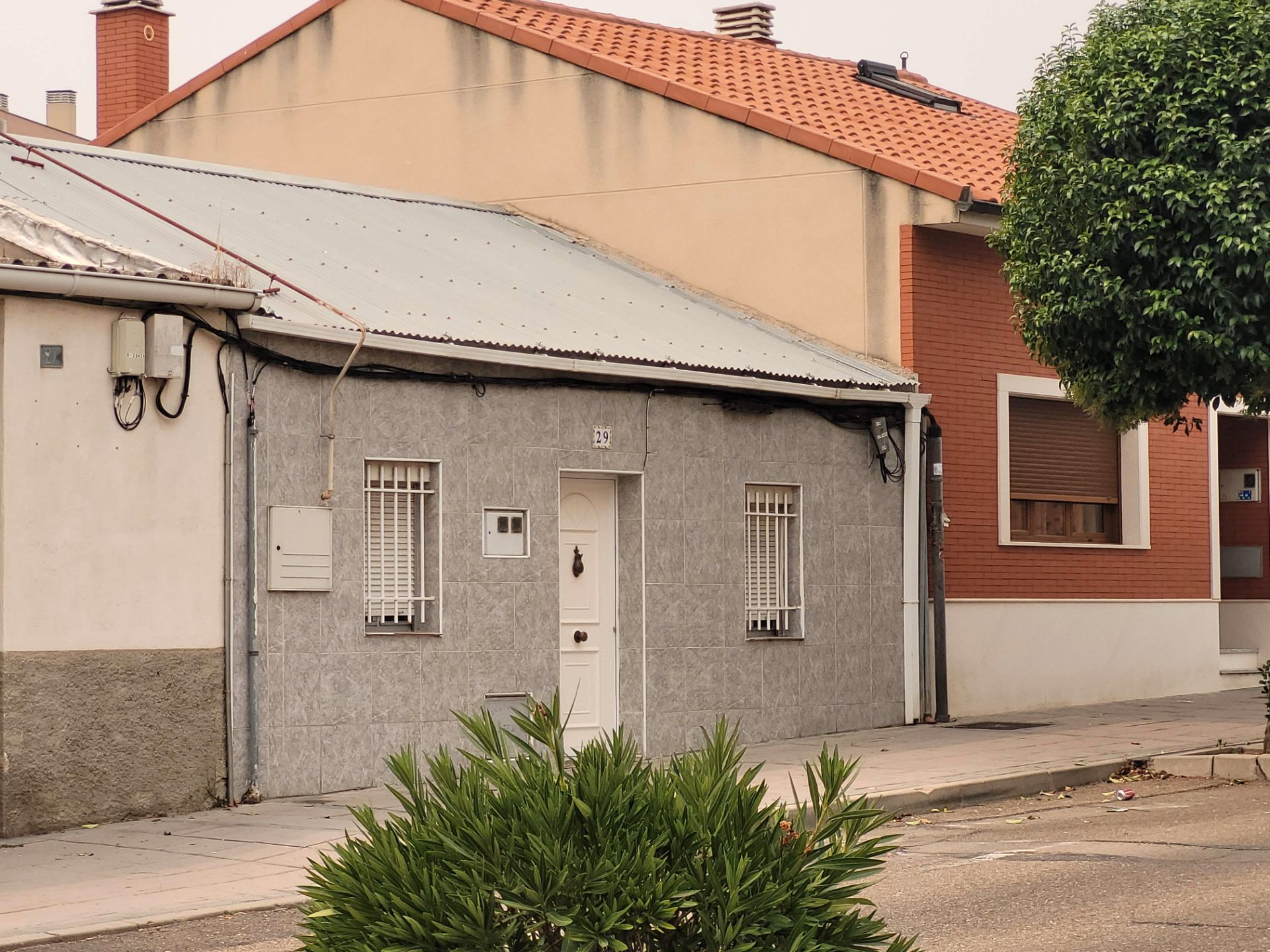 Vista exterior de Casa o xalet en venda en Medina del Campo amb Calefacció, Moblat i Forn