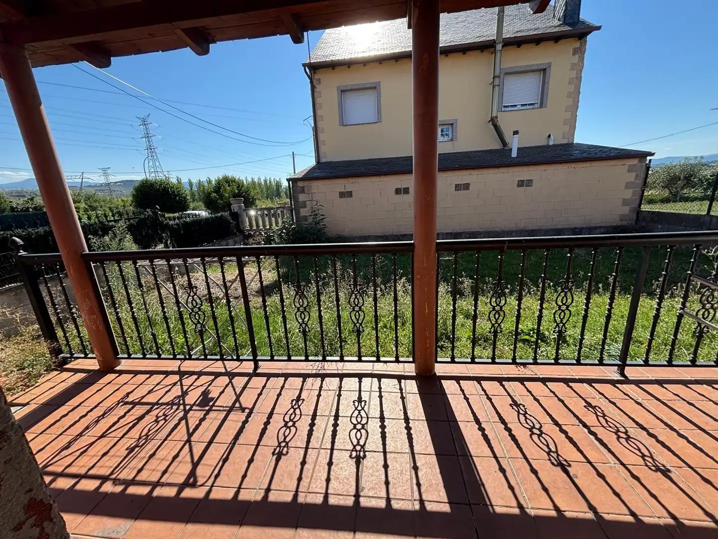 Terraza de Casa o chalet en venta en Cubillos del Sil con Jardín privado