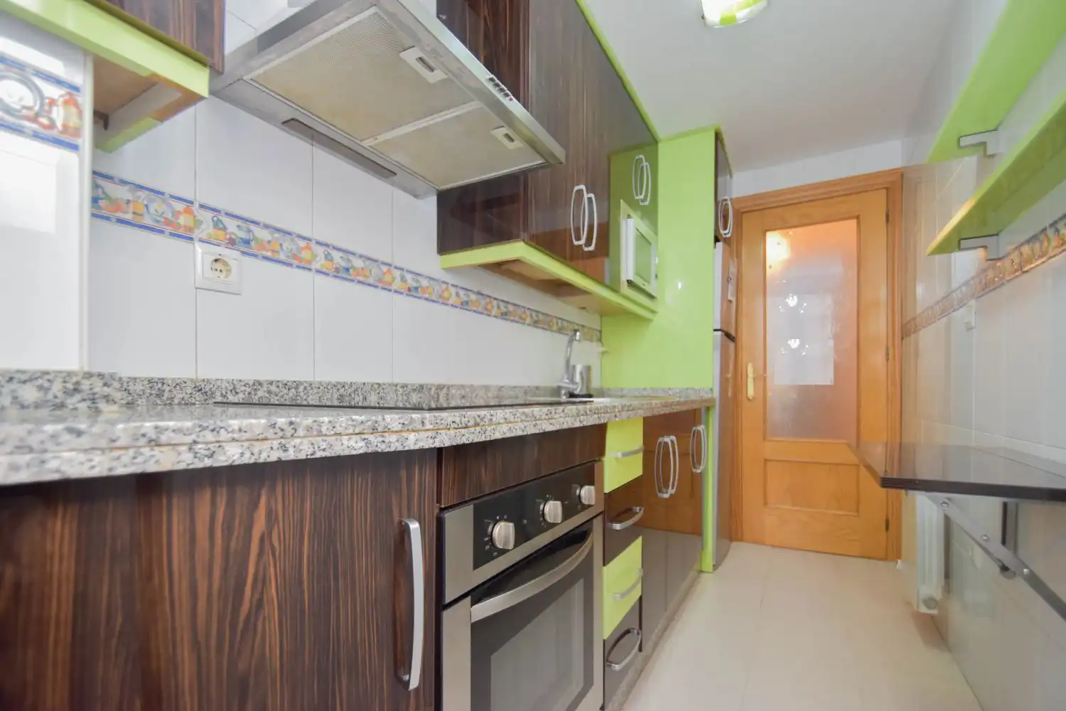 Kitchen of Flat for sale in Las Gabias  with Air Conditioner and Storage room