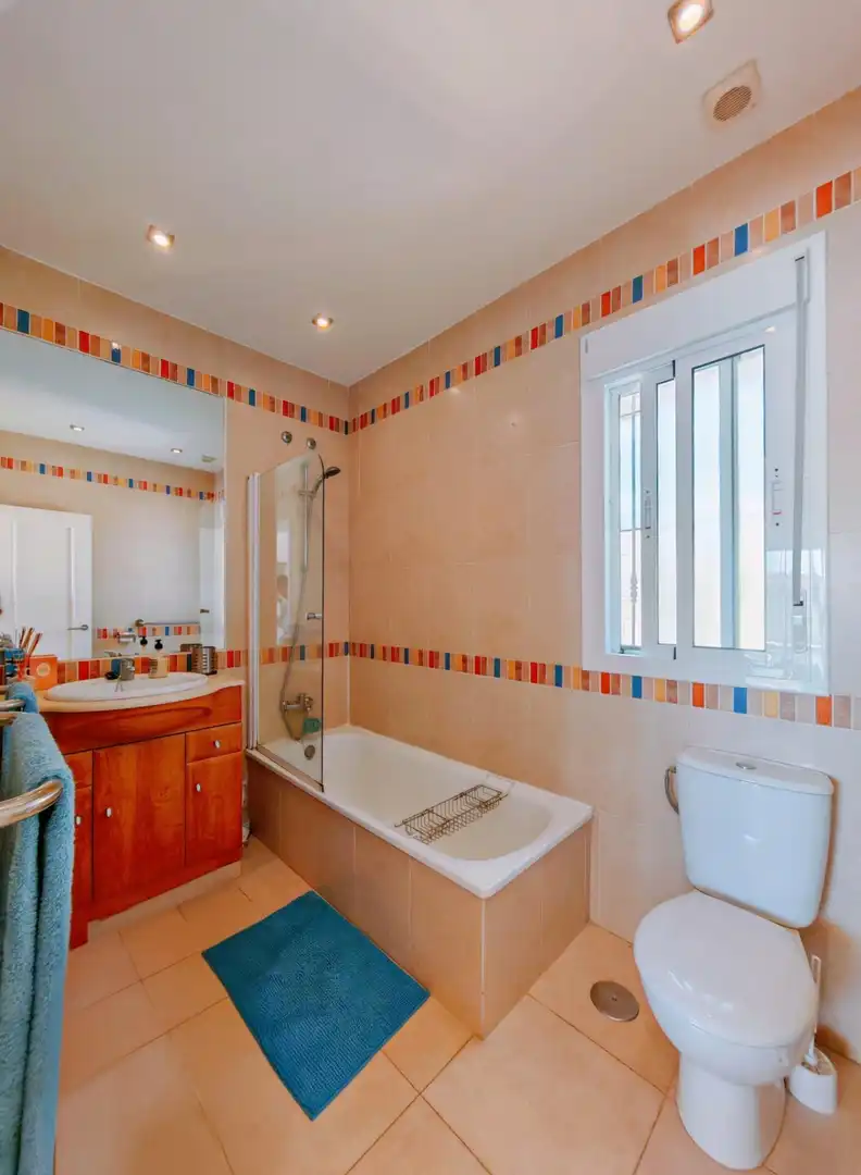 Baño de Casa o chalet en venta en Las Lagunas - Campano