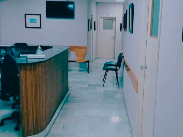 Premises for sale in  Sevilla Capital  with Air Conditioner