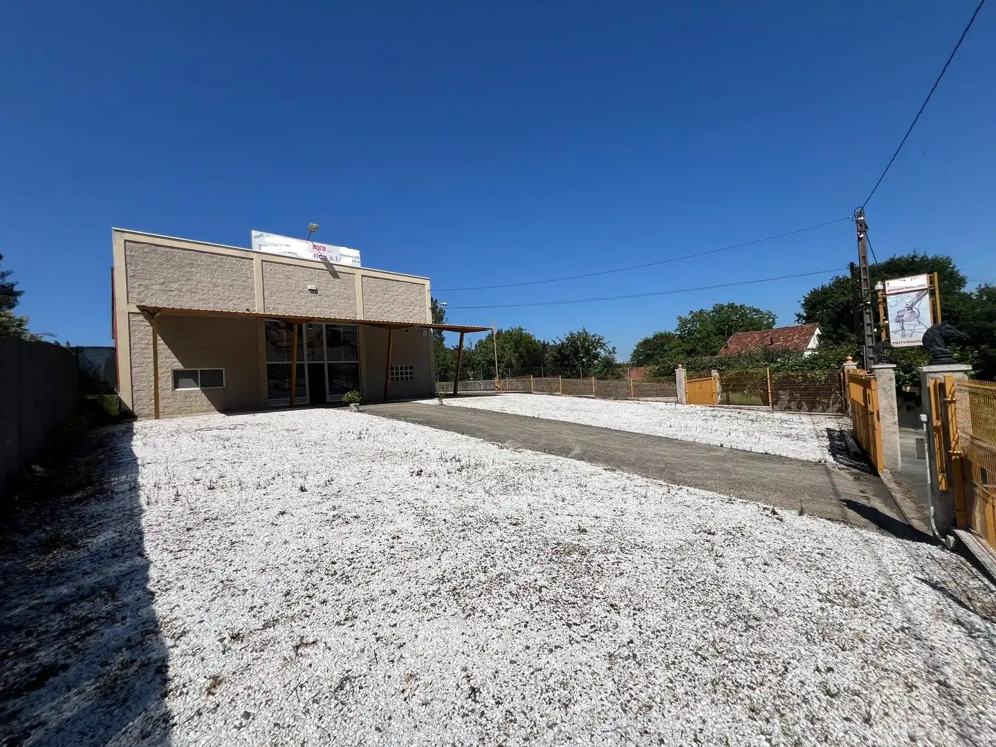 Exterior view of Industrial buildings for sale in Ordes  with Heating