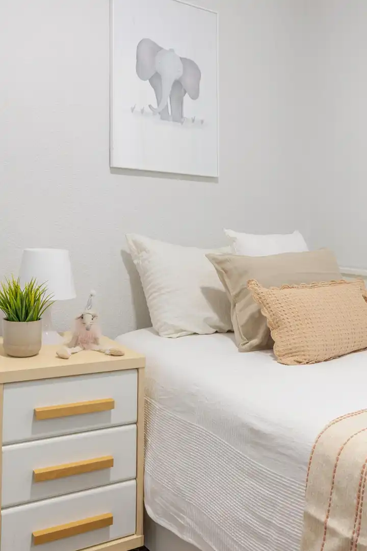 Habitación de Piso en venta en Paterna con Aire acondicionado, Calefacción y Balcón