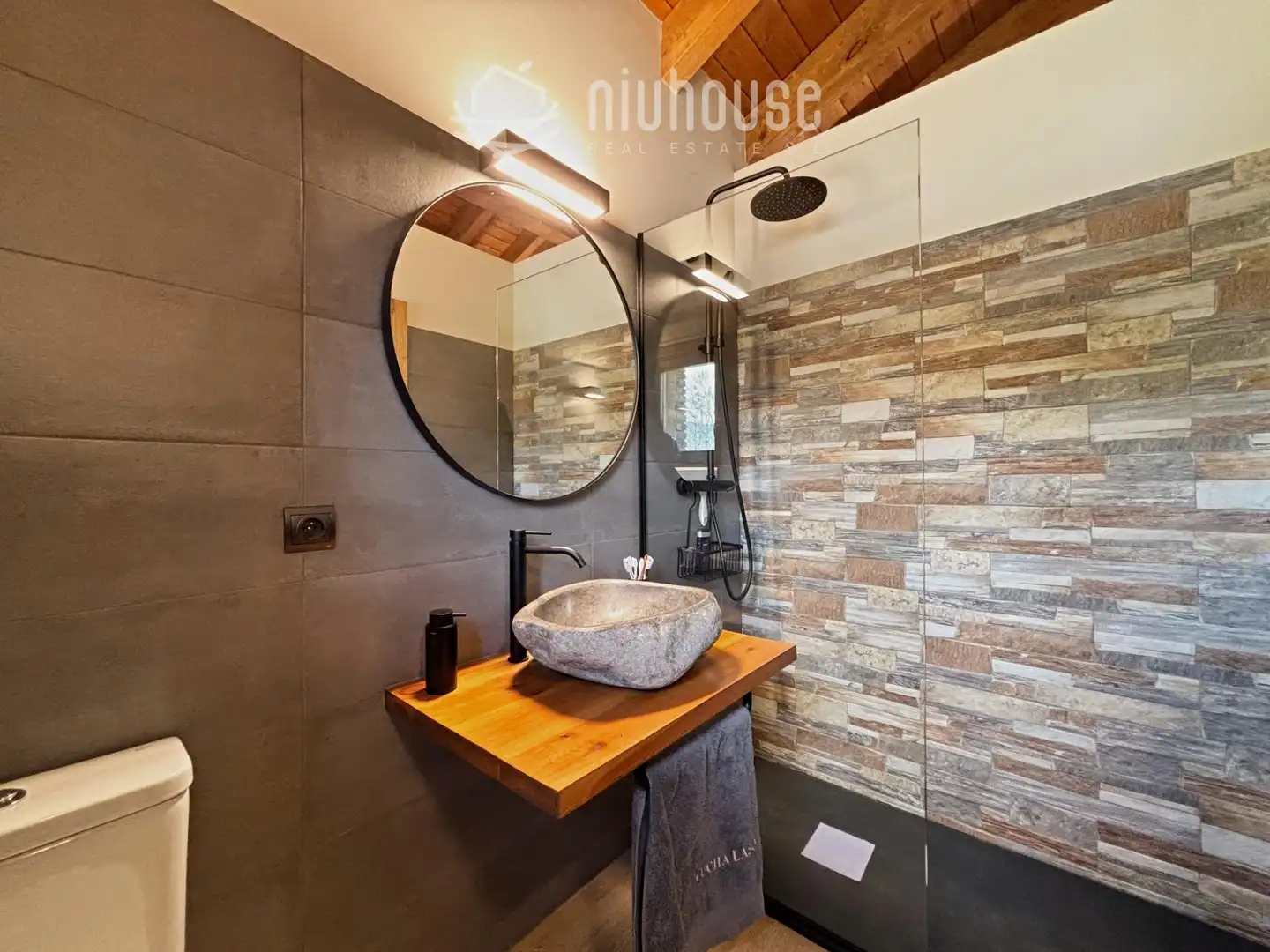 Baño de Casa o chalet en venta en Enveitg