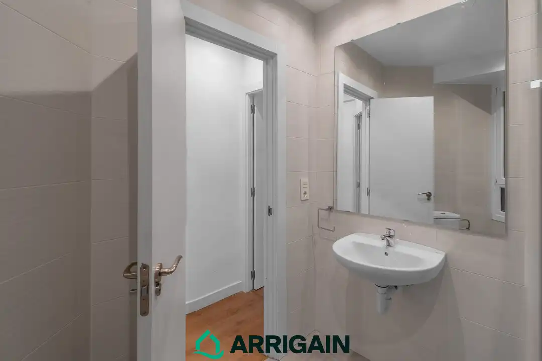 Piso con terraza en venta en Secundino Esnaola Kalea, imagen 28