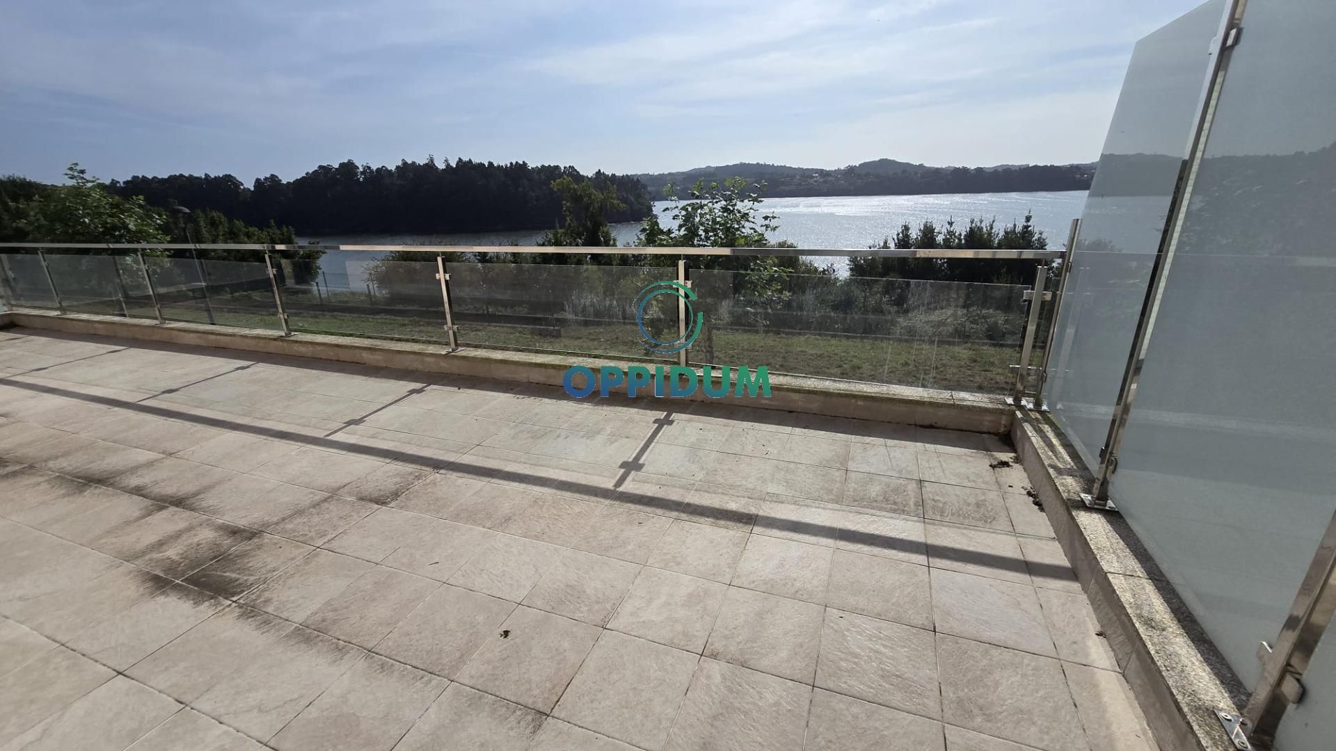 Terraza de Oficina en venta en Miño