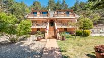 Vista exterior de Casa o xalet en venda en Prades amb Terrassa i Piscina