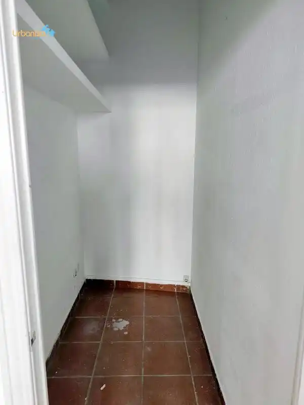 Local de lloguer en Badajoz amb Aire condicionat