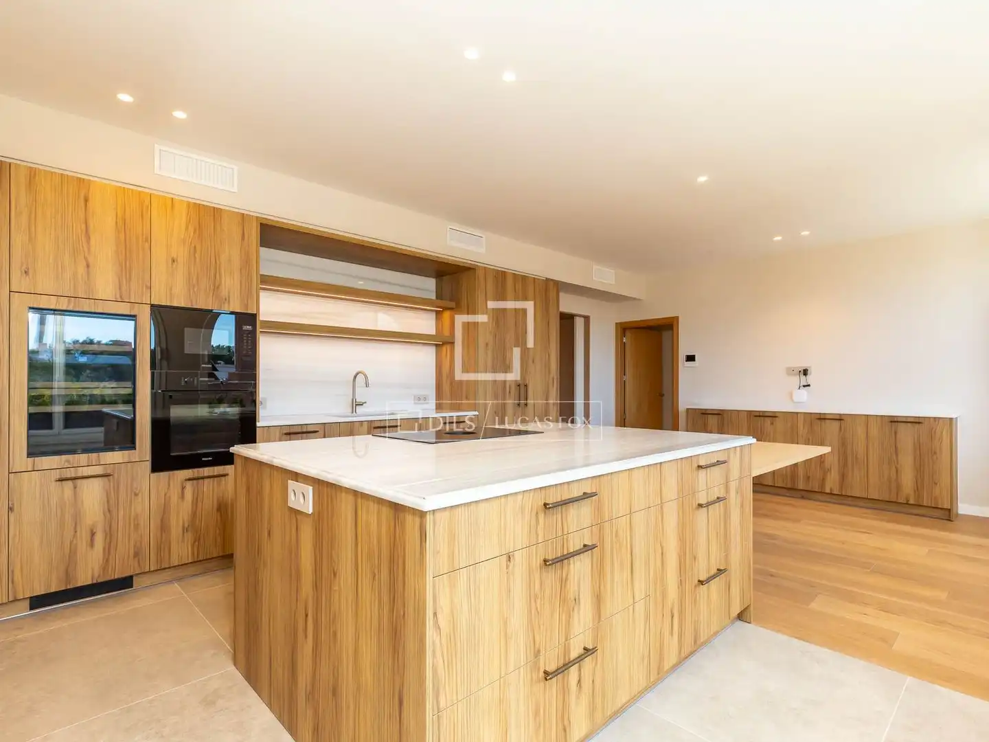 Cocina de Casa o chalet en venta en Sant Just Desvern con Aire acondicionado, Jardín privado y Terraza