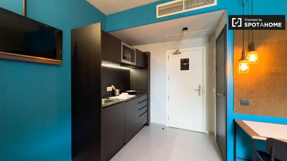 Room in El Parc i la Llacuna del Poblenou