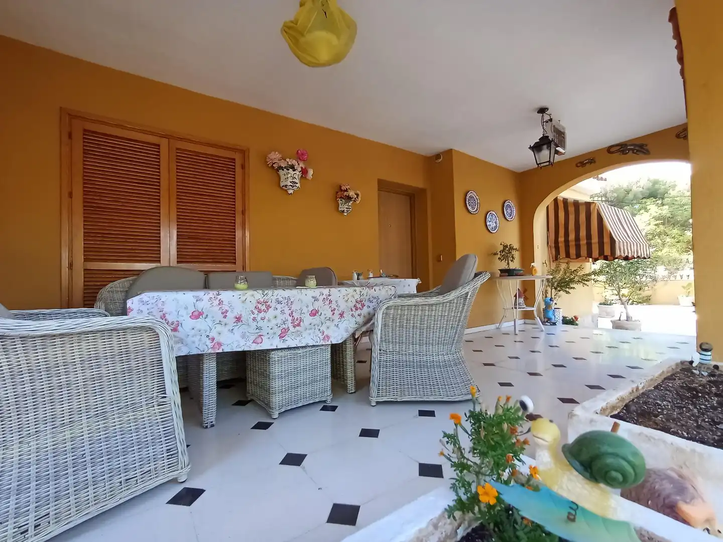 Terrassa de Casa o xalet en venda en Mutxamel amb Calefacció, Jardí privat i Traster