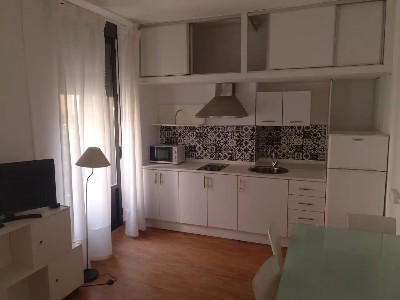 Kitchen of Study for rent in Córdoba  with Air Conditioner, Parquet flooring and Furnished