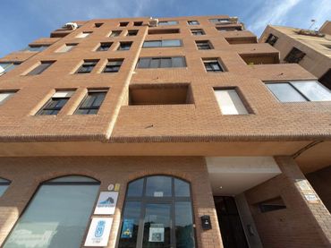 Appartement compact avec ascenseur à vendre à Canuta
