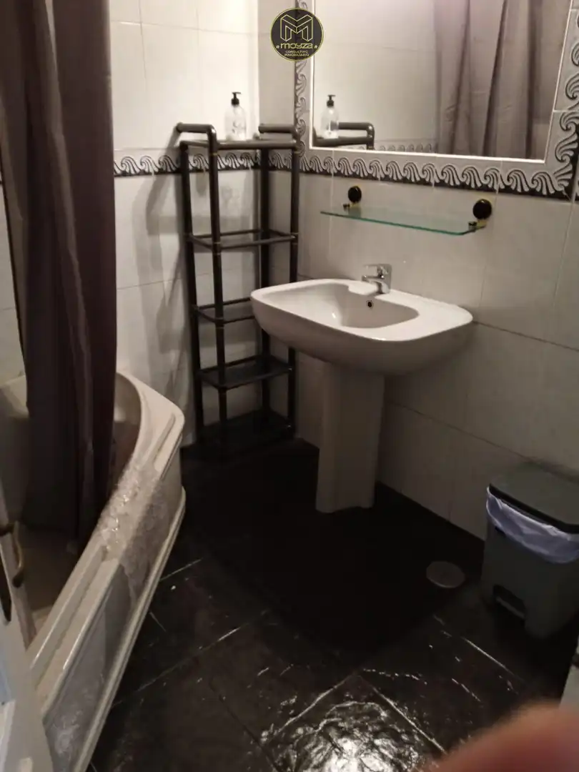 Baño de Piso de alquiler en San Martín del Tesorillo