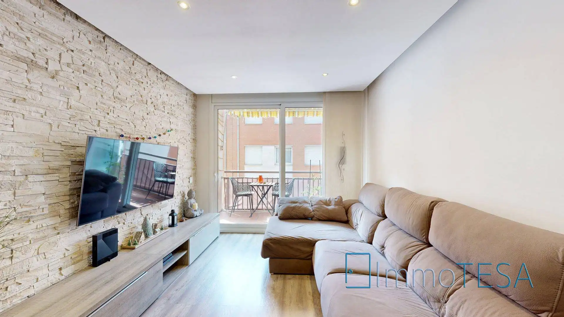 Living room of Flat for sale in Sabadell  with Air Conditioner, Heating and Parquet flooring