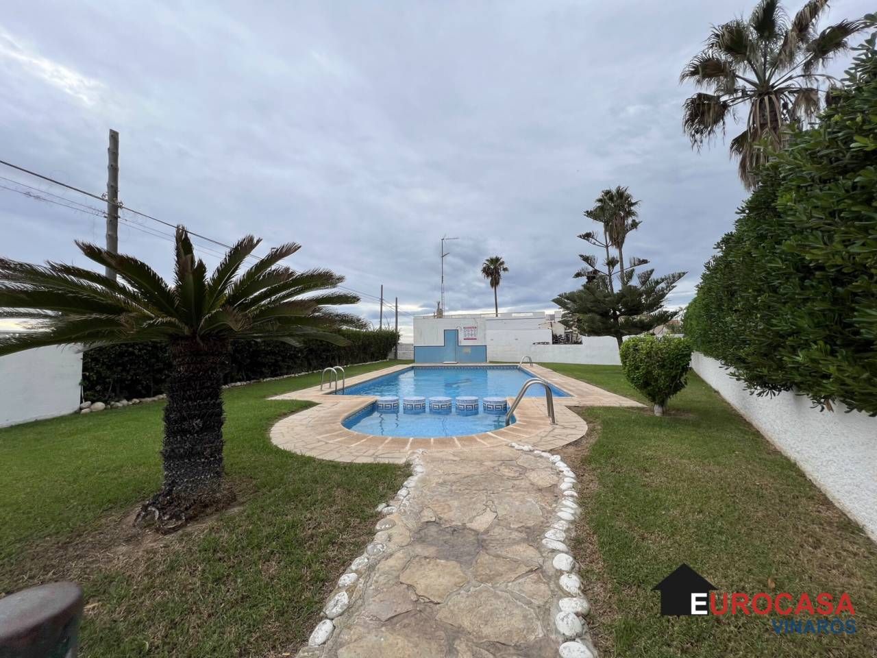 Swimming pool of Single-family semi-detached for sale in Vinaròs  with Air Conditioner, Private garden and Terrace