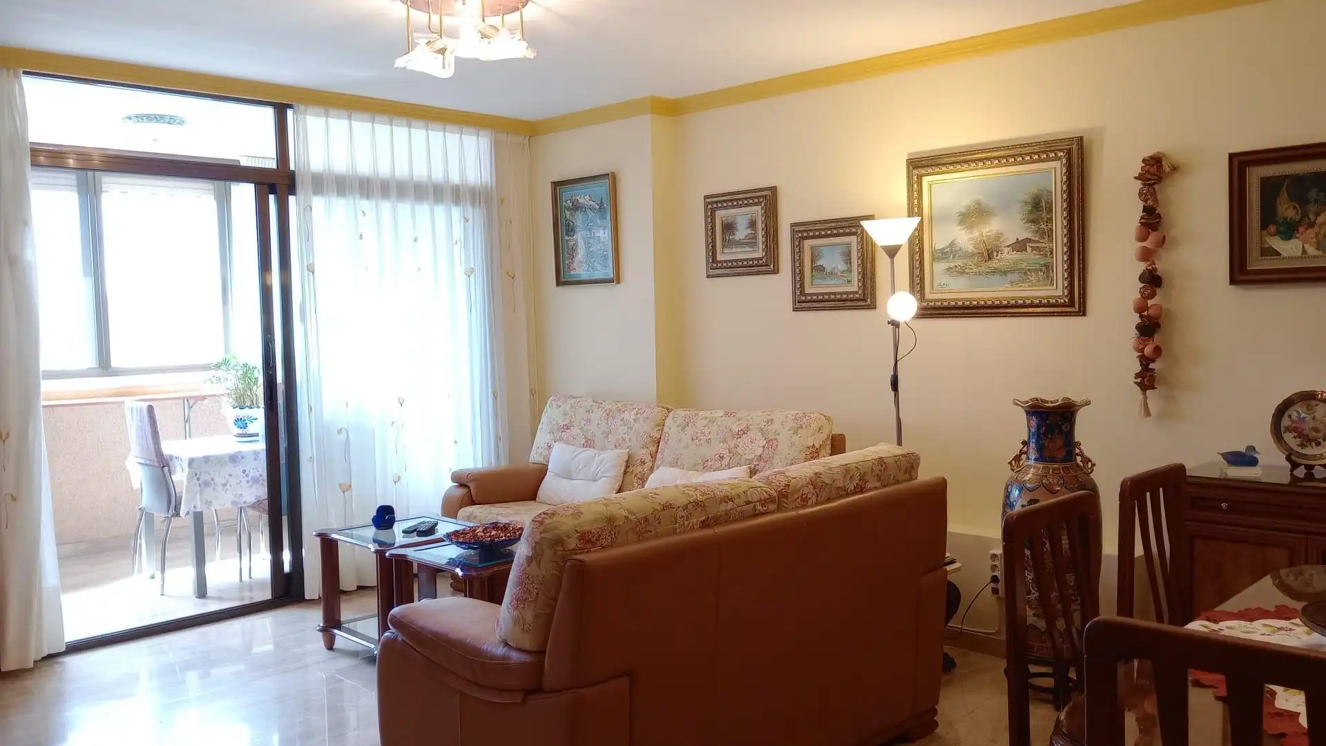 Sala de estar de Piso en venta en Benidorm con Aire acondicionado, Calefacción y Jardín privado
