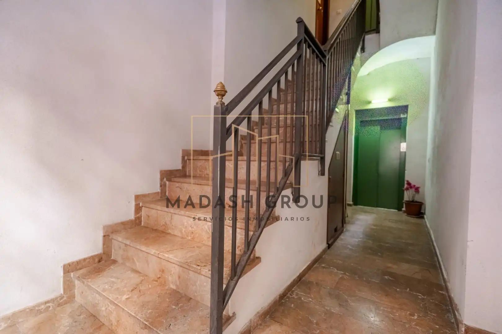 Piso en venta en Reus con Amueblado y Balcón