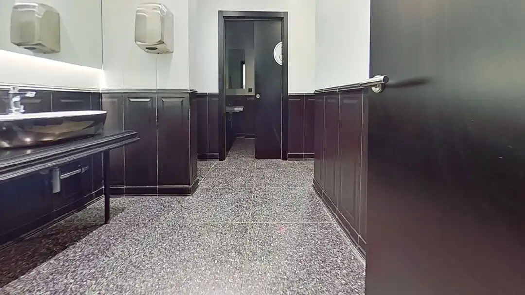 Baño de Local en traspaso en Benidorm con Amueblado