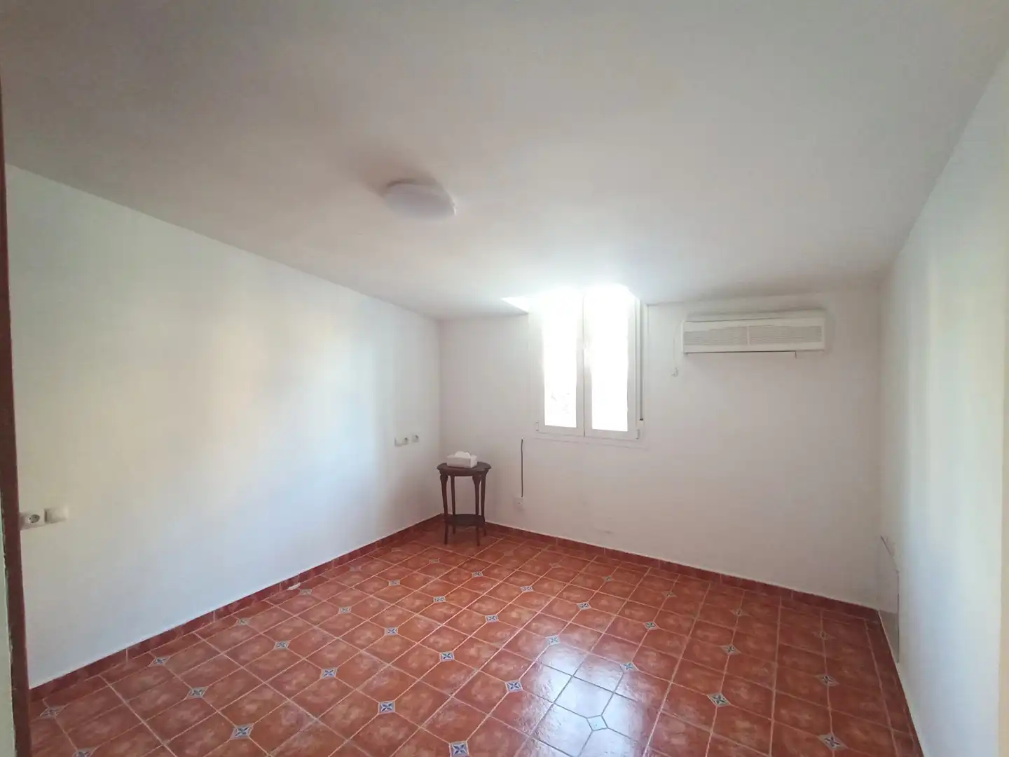 Schlafzimmer von Einfamilien-Reihenhaus zur Miete in Málaga mit Klimaanlage und Terrasse