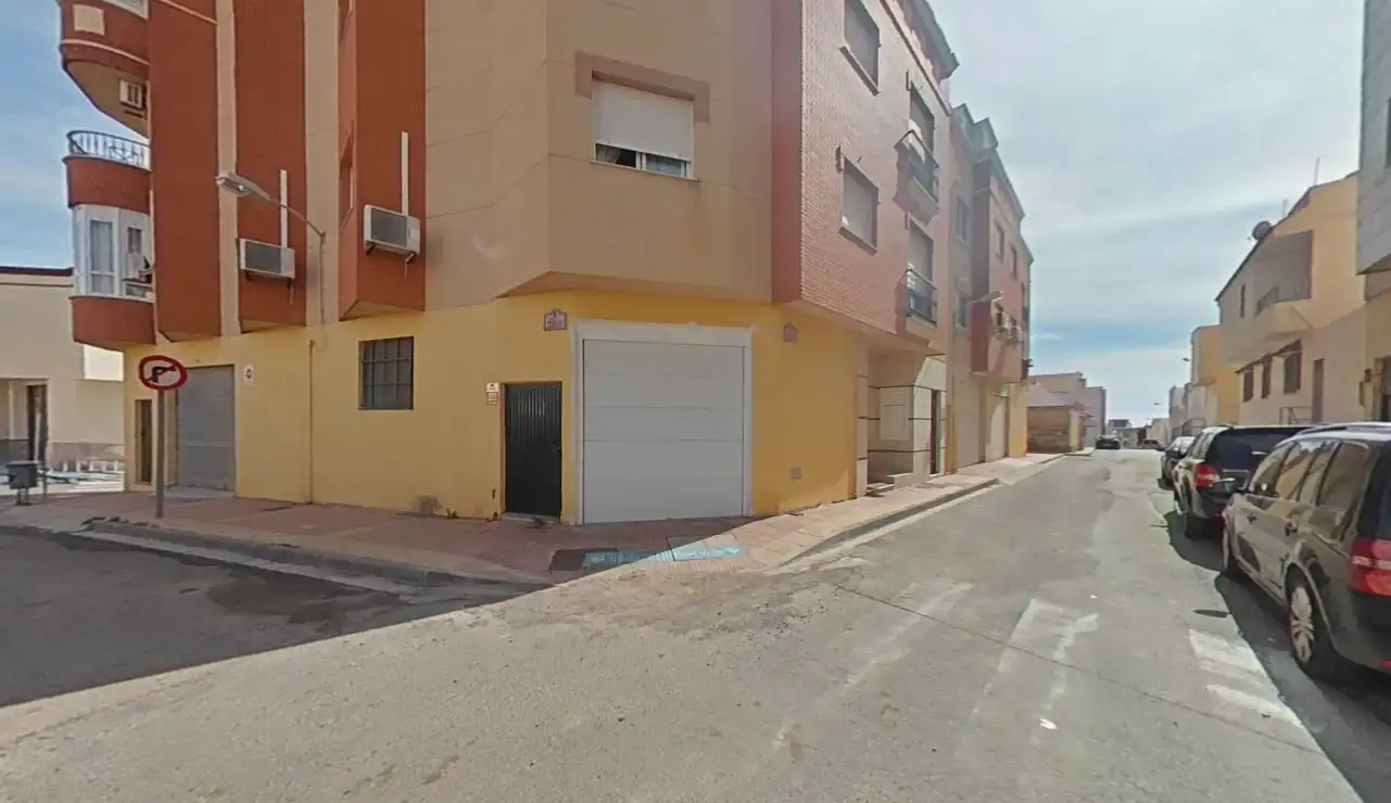 Parking de Piso en venta en Adra