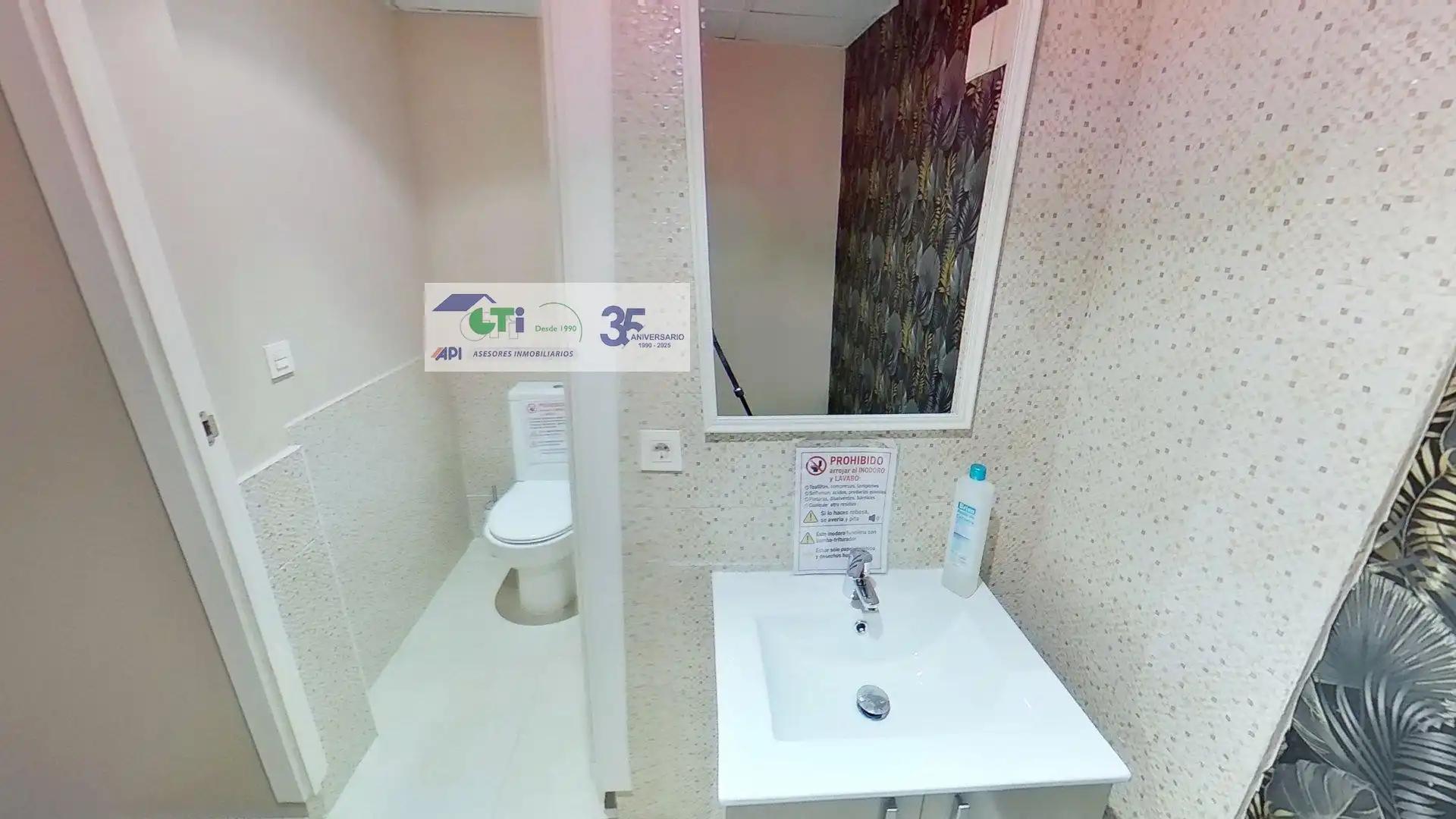 Baño de Local de alquiler en Zaragoza