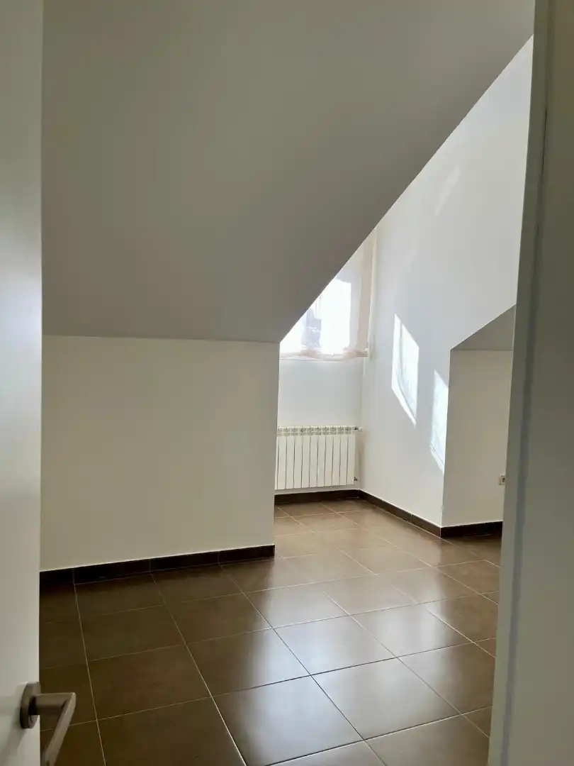 Dúplex de lloguer en Torrijos amb Aire condicionat, Calefacció i Forn